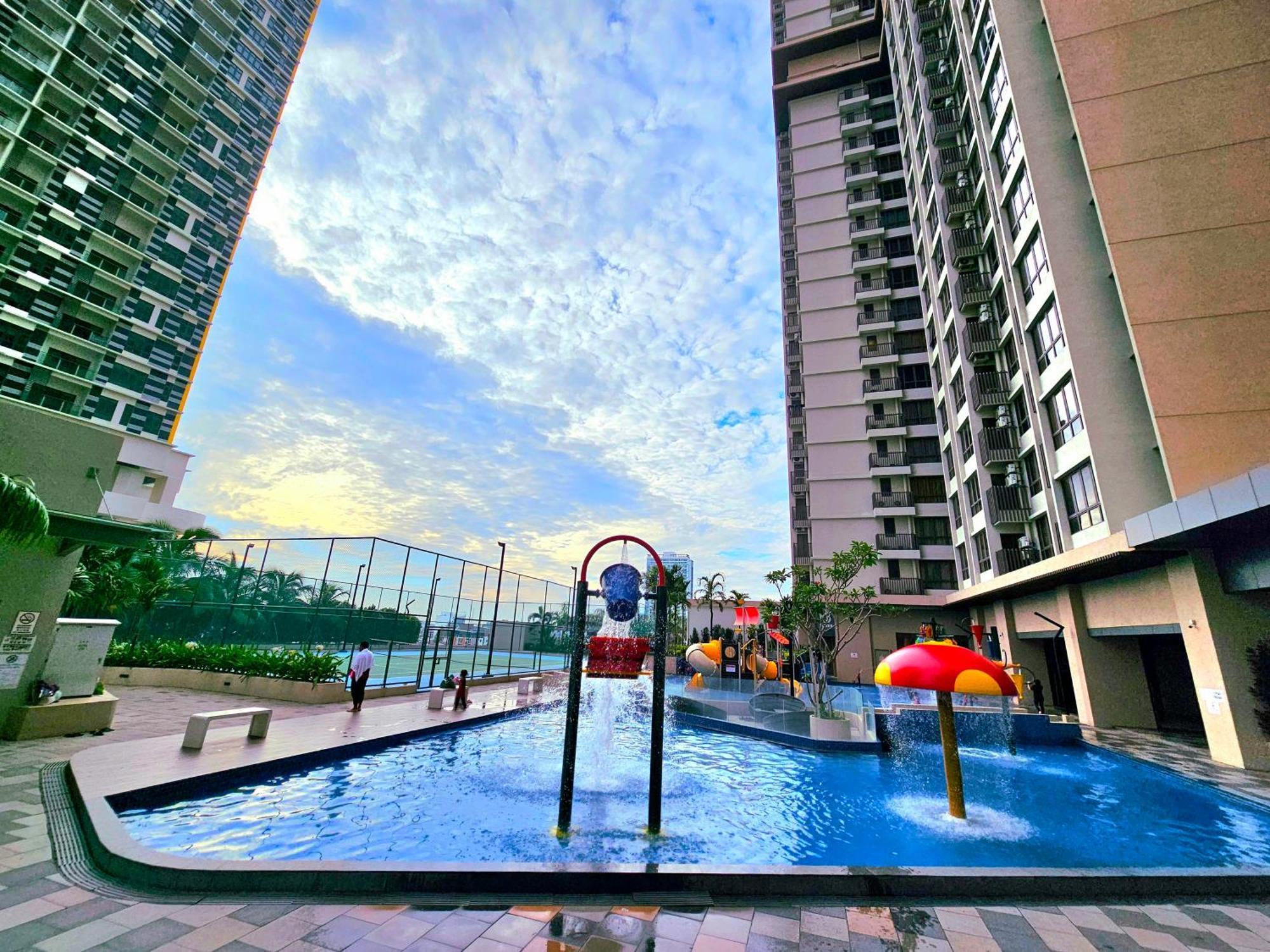 Bali Residence Waterpark Executive Suites Melaka By Ggm Exterior foto